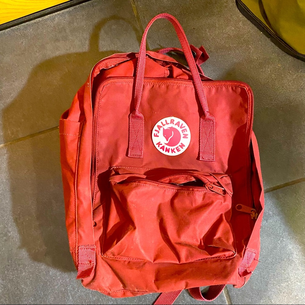 Fjall Raven kanken backpack 🎒
